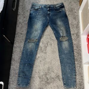 Kollar Jeans